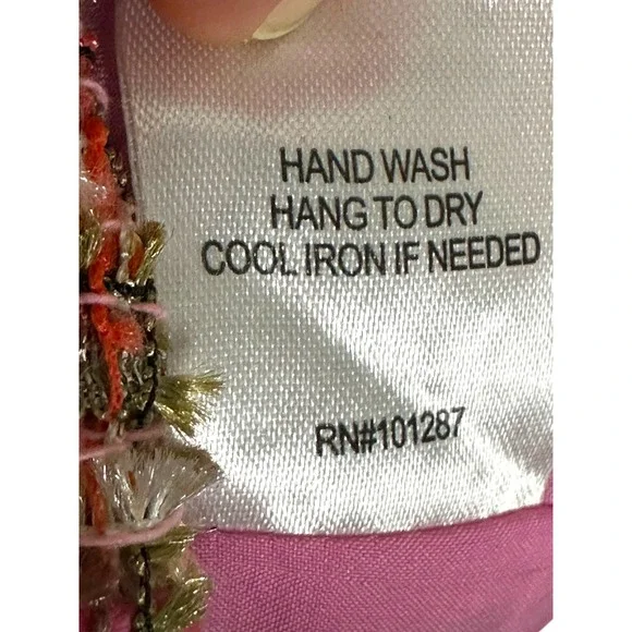 Alexia Admor Tweed Mini Dress Pink Red Sequin Gold Button Front Size 2 - Picture 8 of 9